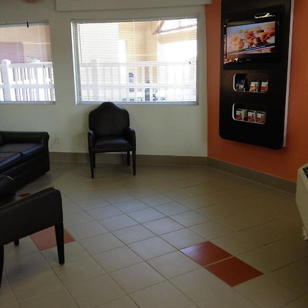 Motel 6-Brownsville, Tx North Екстер'єр фото