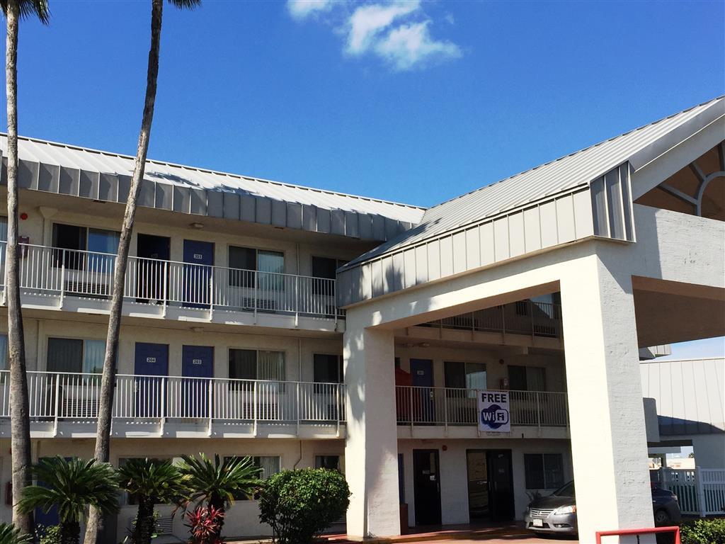 Motel 6-Brownsville, Tx North Екстер'єр фото
