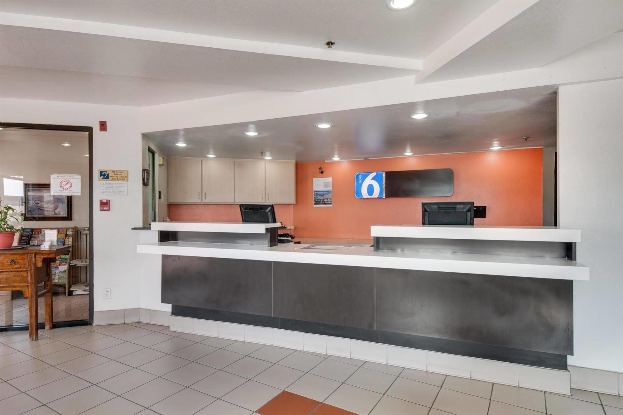 Motel 6-Brownsville, Tx North Екстер'єр фото