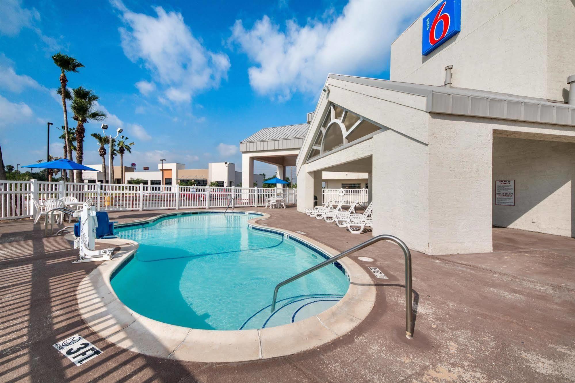 Motel 6-Brownsville, Tx North Екстер'єр фото