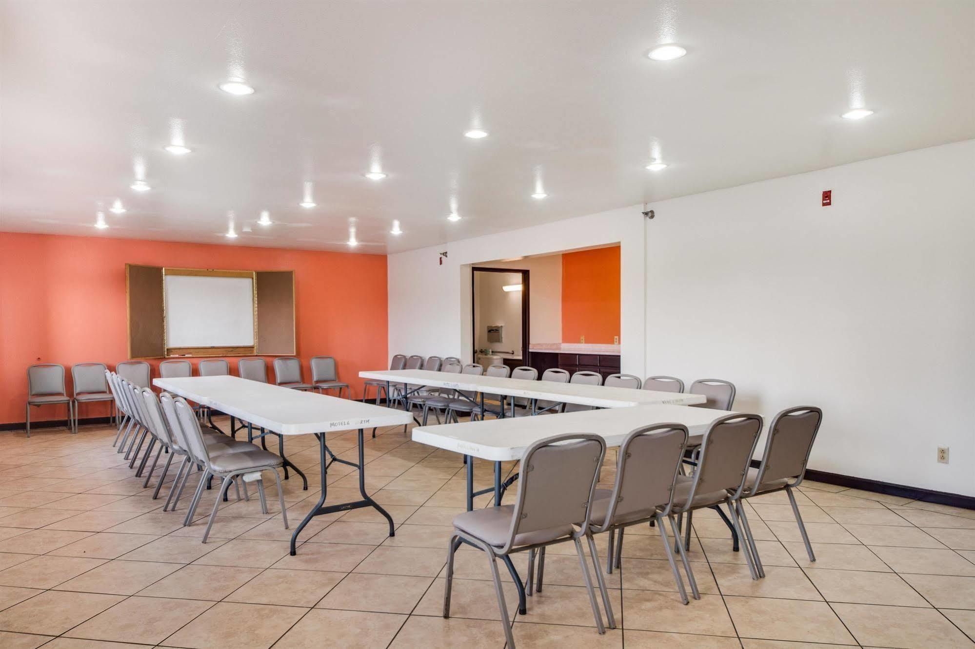 Motel 6-Brownsville, Tx North Екстер'єр фото