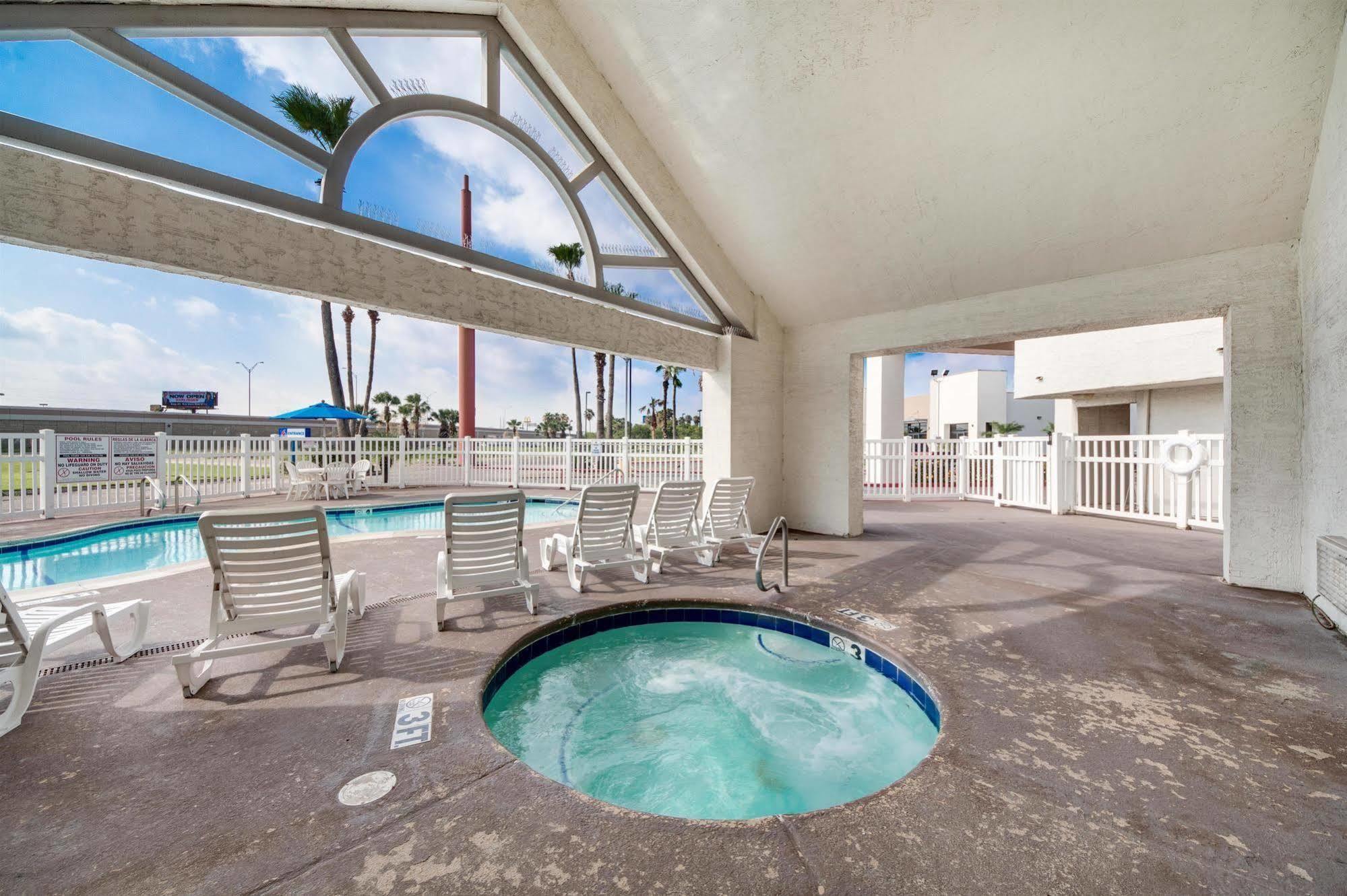 Motel 6-Brownsville, Tx North Екстер'єр фото